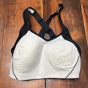 Full coverage VSX sports bra
